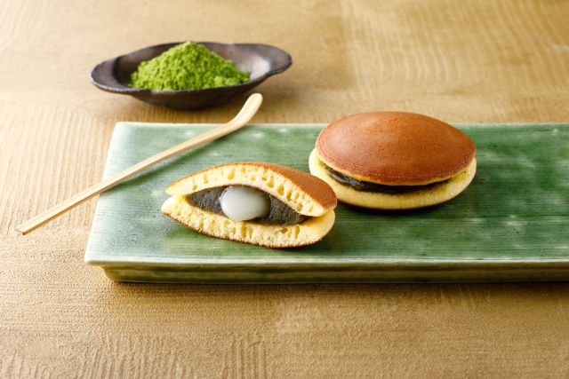 新緑がまぶしい季節。

「なごみどら焼　抹茶餡餅入り」のご紹介です。

抹茶の濃さにこだわり、抹茶の風味を感じられるどら焼に仕上げました。

季節限定の美味しさをぜひご賞味ください。

なごみどら焼　抹茶餡餅入り
https://www.eshop-yoneya.com/item-list?categoryId=67894

#新緑 #なごみどら焼抹茶餡餅入り #なごみどら焼 #どら焼き #どら焼き #抹茶 #抹茶餡 #抹茶どら焼 #餅 #餅入り #季節限定 #なごみの米屋