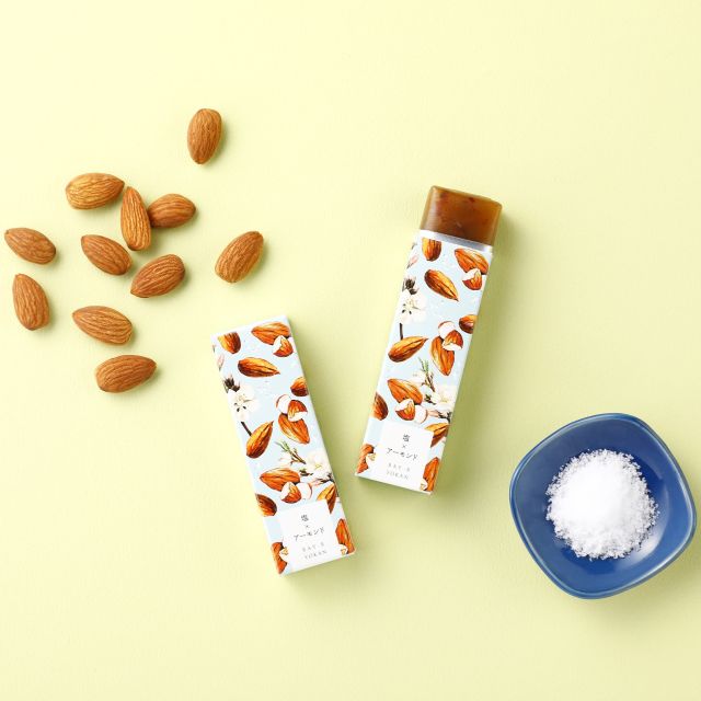 🏔本日8月11日(月)は「山の日」⛰

登山やハイキングのおやつに、手軽に食べられるひとくちタイプの羊羹はいかがですか🫘

中でも「BAY-B YOKAN塩アーモンド」や「おつまみ羊羹 塩」はミネラルやエネルギーを補給するのにぴったり！！🧂✨

ほどよい甘さと塩味が疲れた体に沁みわたります😌

https://nagomi-yoneya.co.jp/okashi/youkan/

#8月11日 #山の日 #登山 #おやつ #ひとくち #羊羹 #ようかん #BAYBYOKAN塩アーモンド #おつまみ羊羹塩 #塩 #ミネラル #エネルギー補給